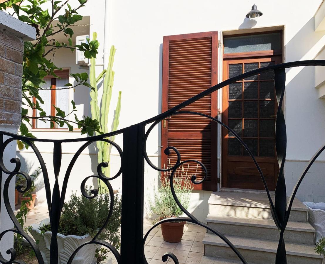 Tap Apartments - In Independent House With Private Garden Alghero Exterior foto